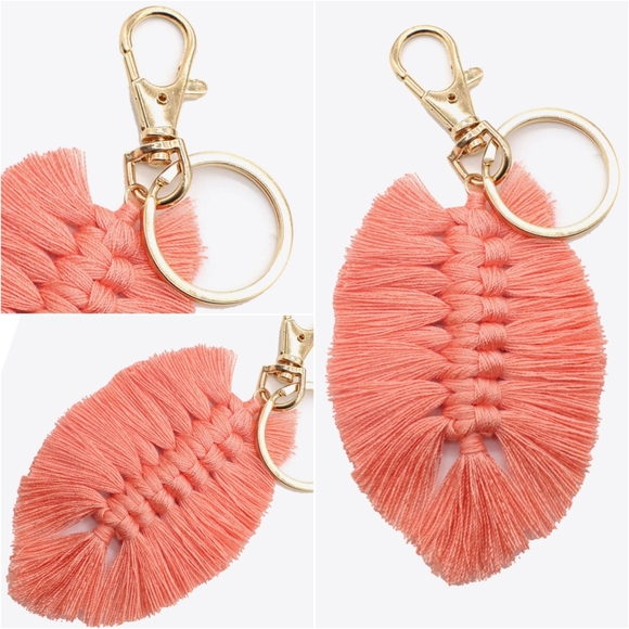 Assorted 4-Pack Leaf Shape Fringe Keychain - Picture 9 of 11
